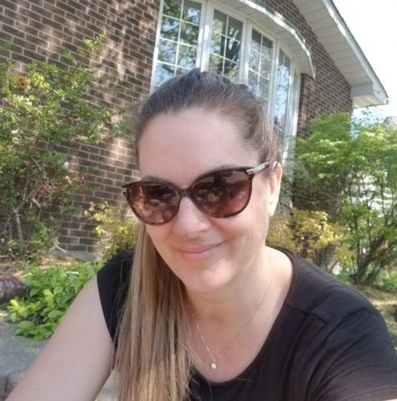 Meet your Posher, Marcia - Picture 1 of 1